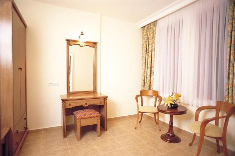 Amber-Rose Apart Hotel อลันยา ห้อง รูปภาพ